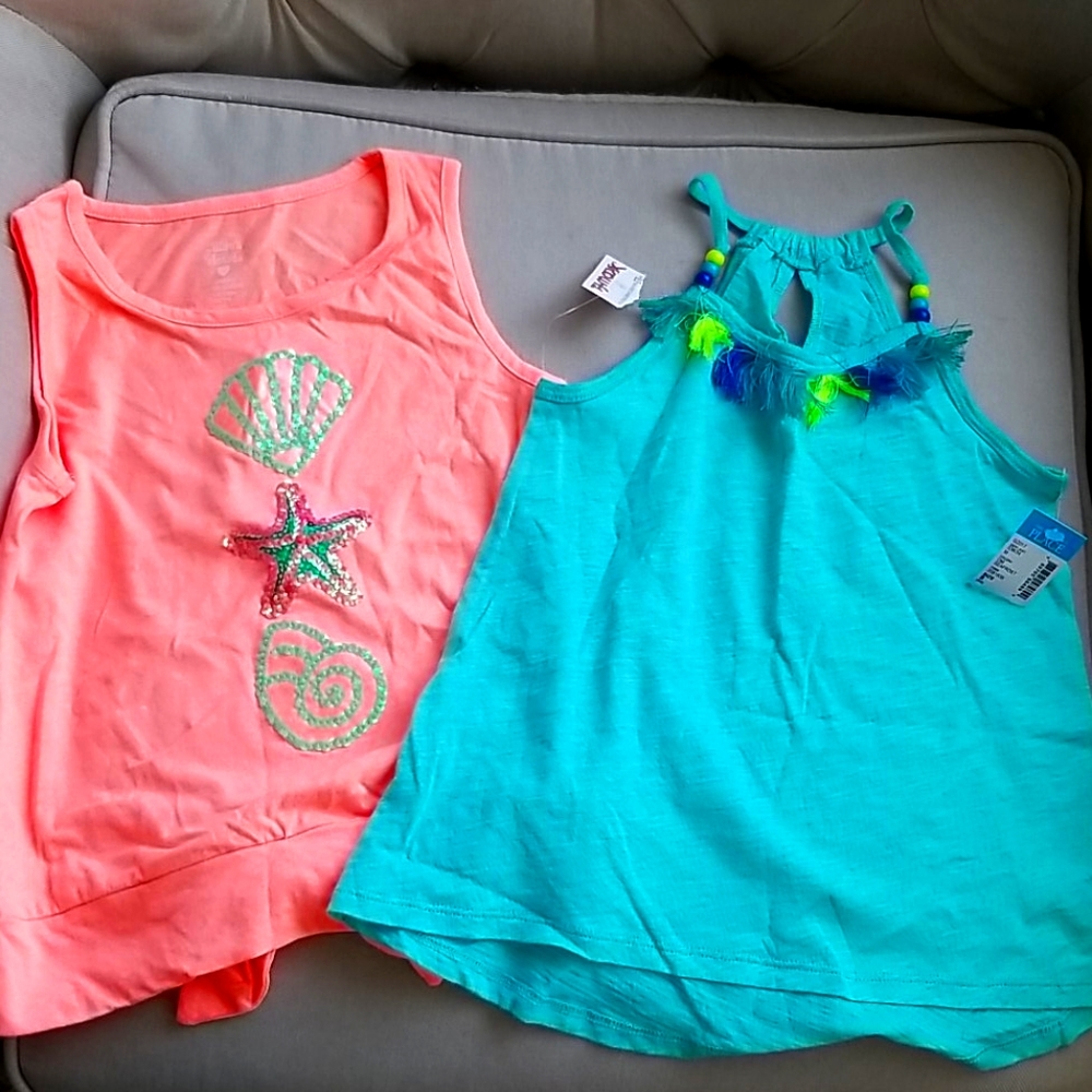 Girl's tank top size small 5-6